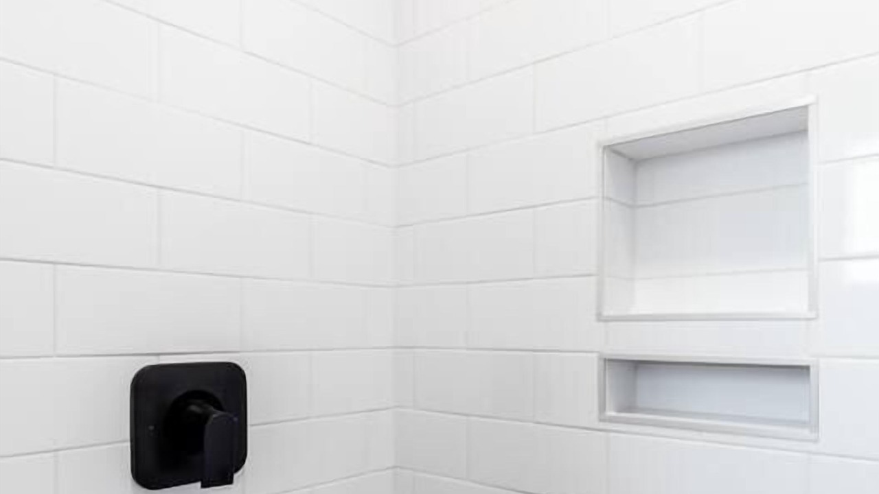 Photo of Bathroom in Sandy