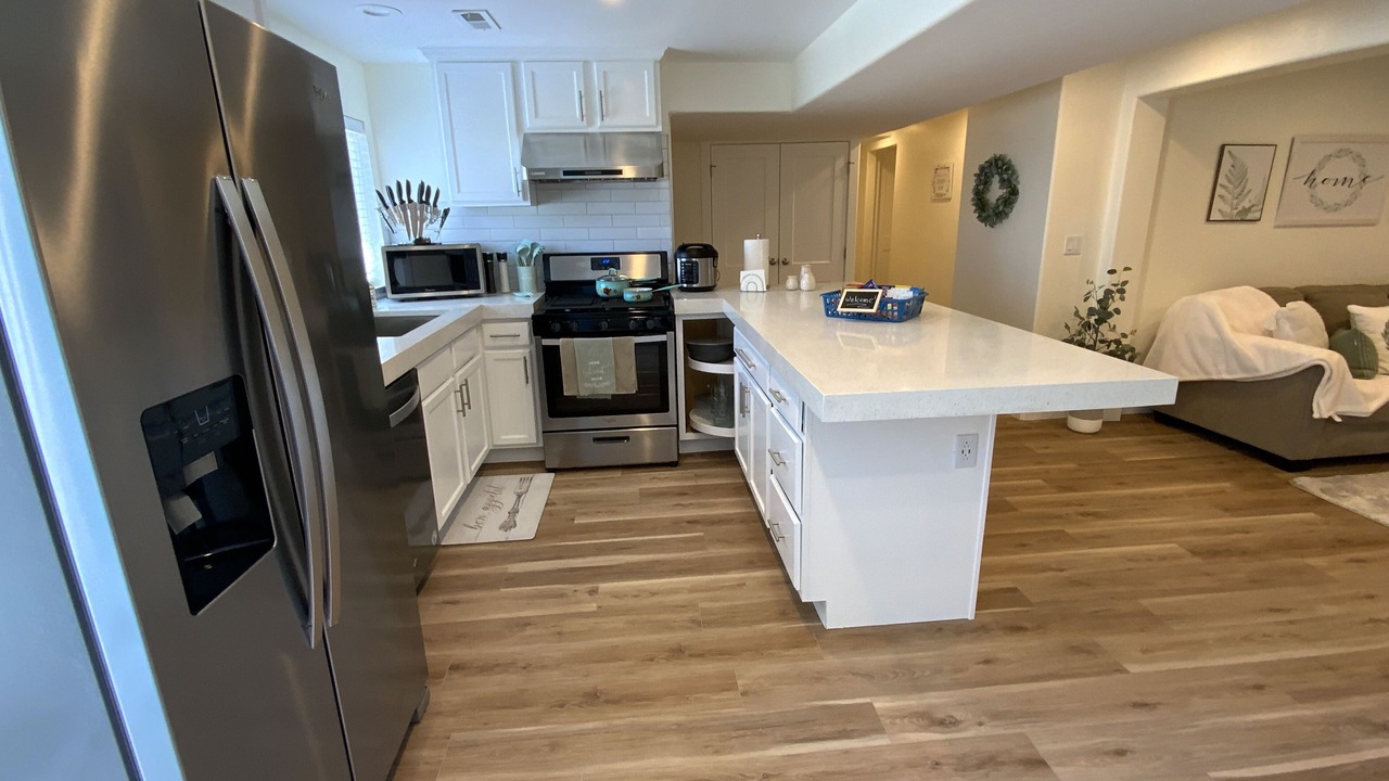 Photo of Kitchen in Sandy