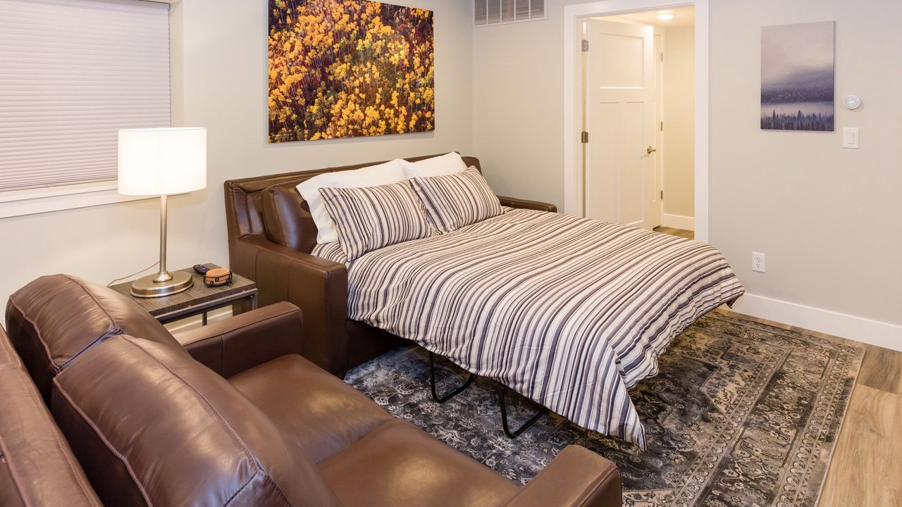 Photo of Bedroom in Cottonwood Heights