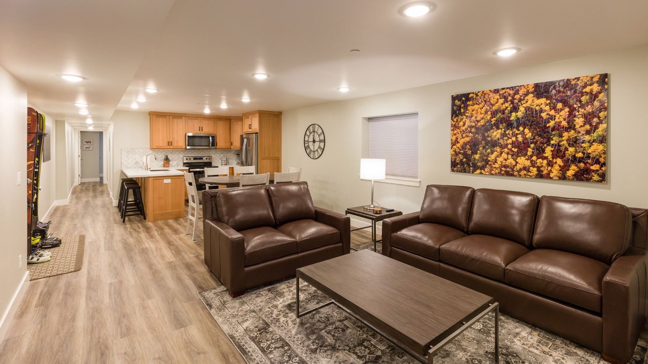 Photo of Livingroom in Cottonwood Heights