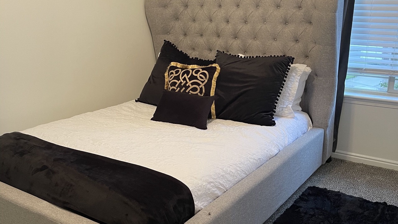 Photo of Bedroom in Lehi