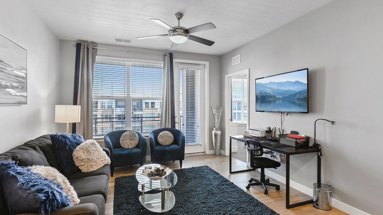 Photo of Livingroom in Draper
