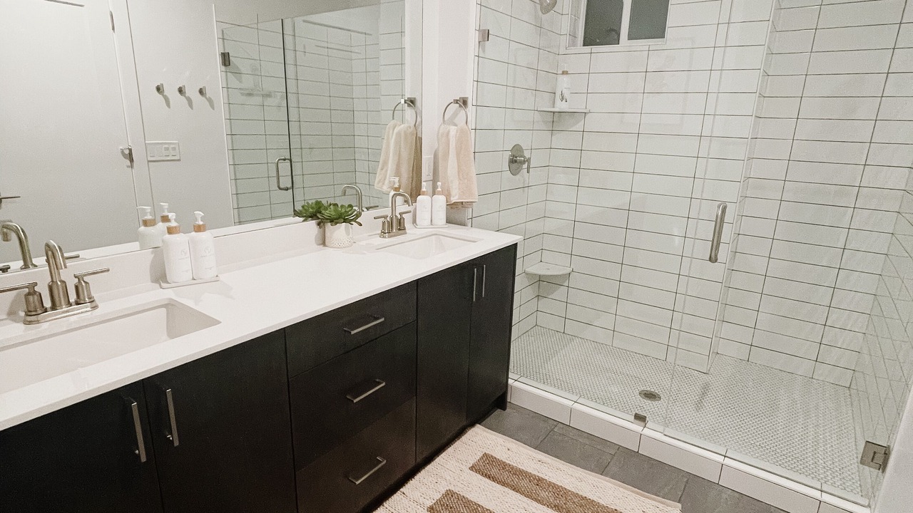 Photo of Bathroom in Joaquin