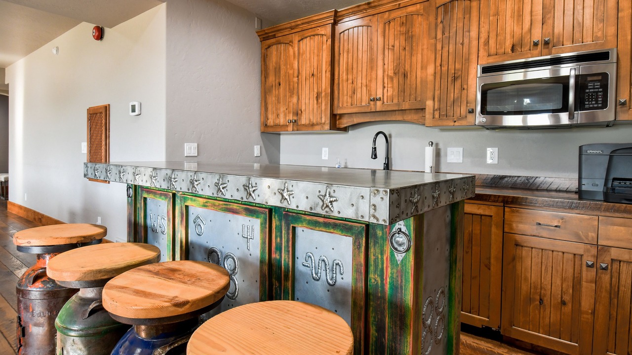 Photo of Kitchen in North Snyderville Basin