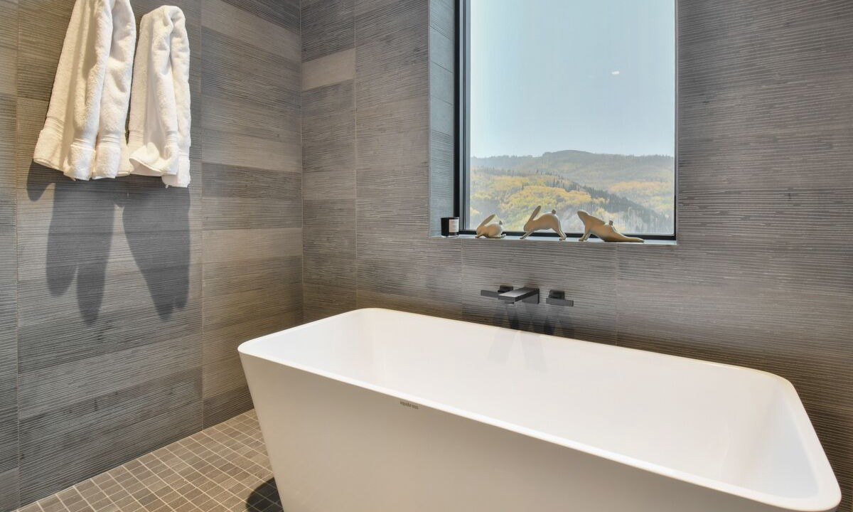 Photo of Bathroom in Empire Pass