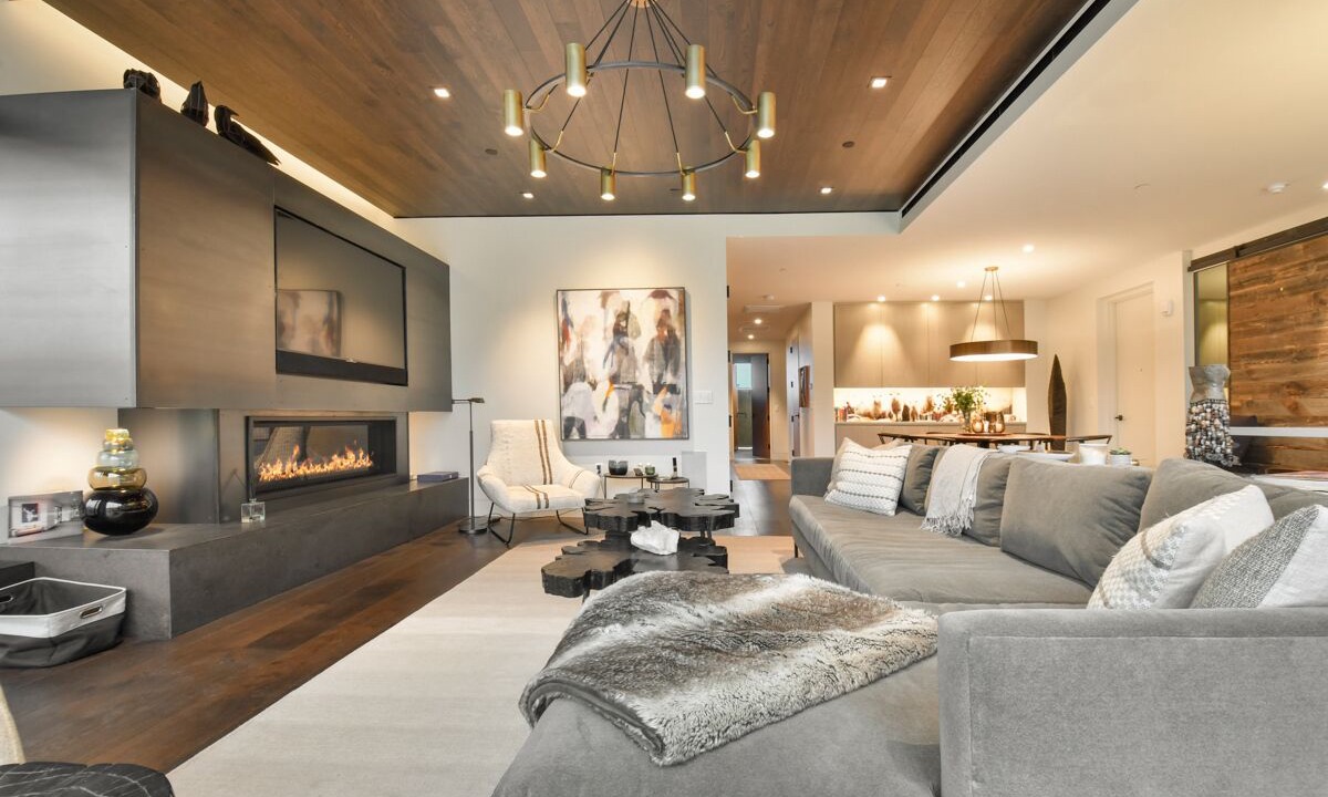 Photo of Livingroom in Empire Pass