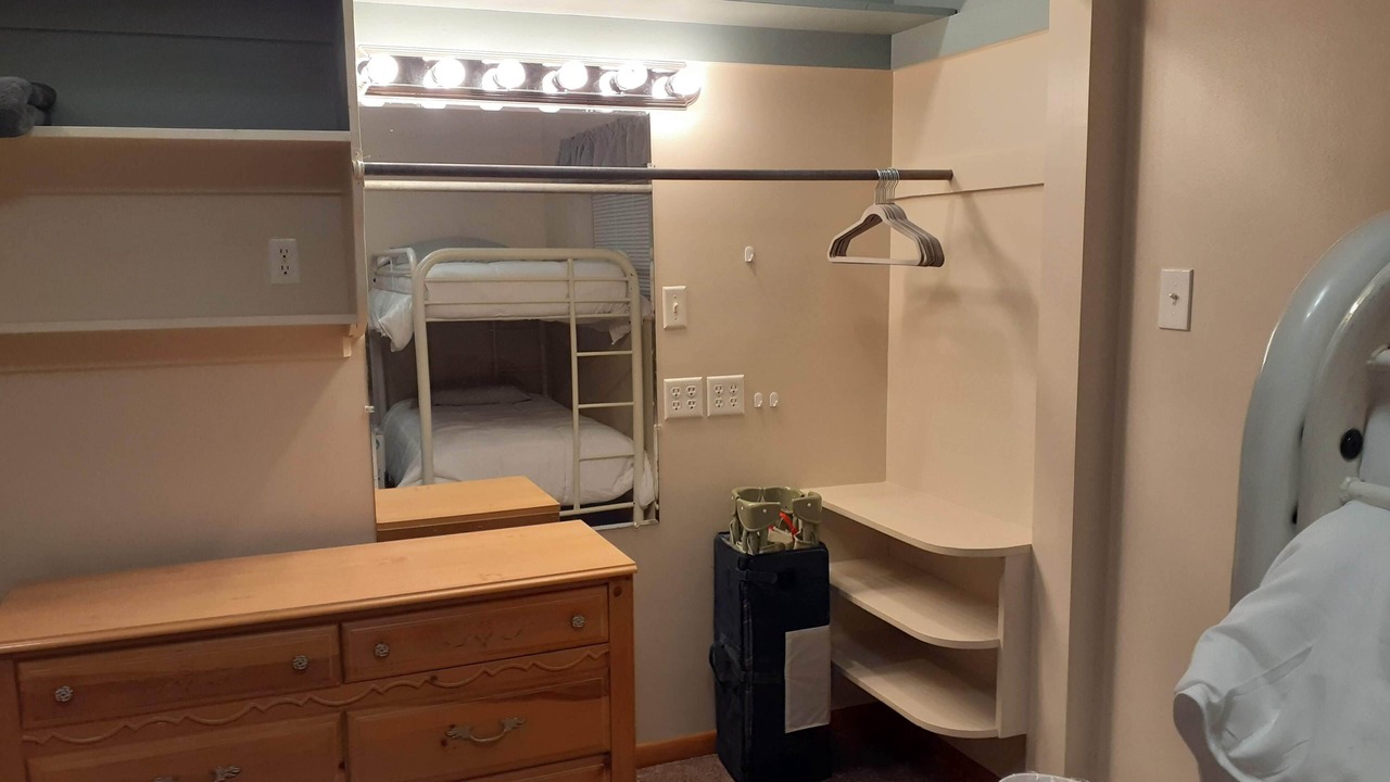 Photo of Bedroom in Canyon Rim