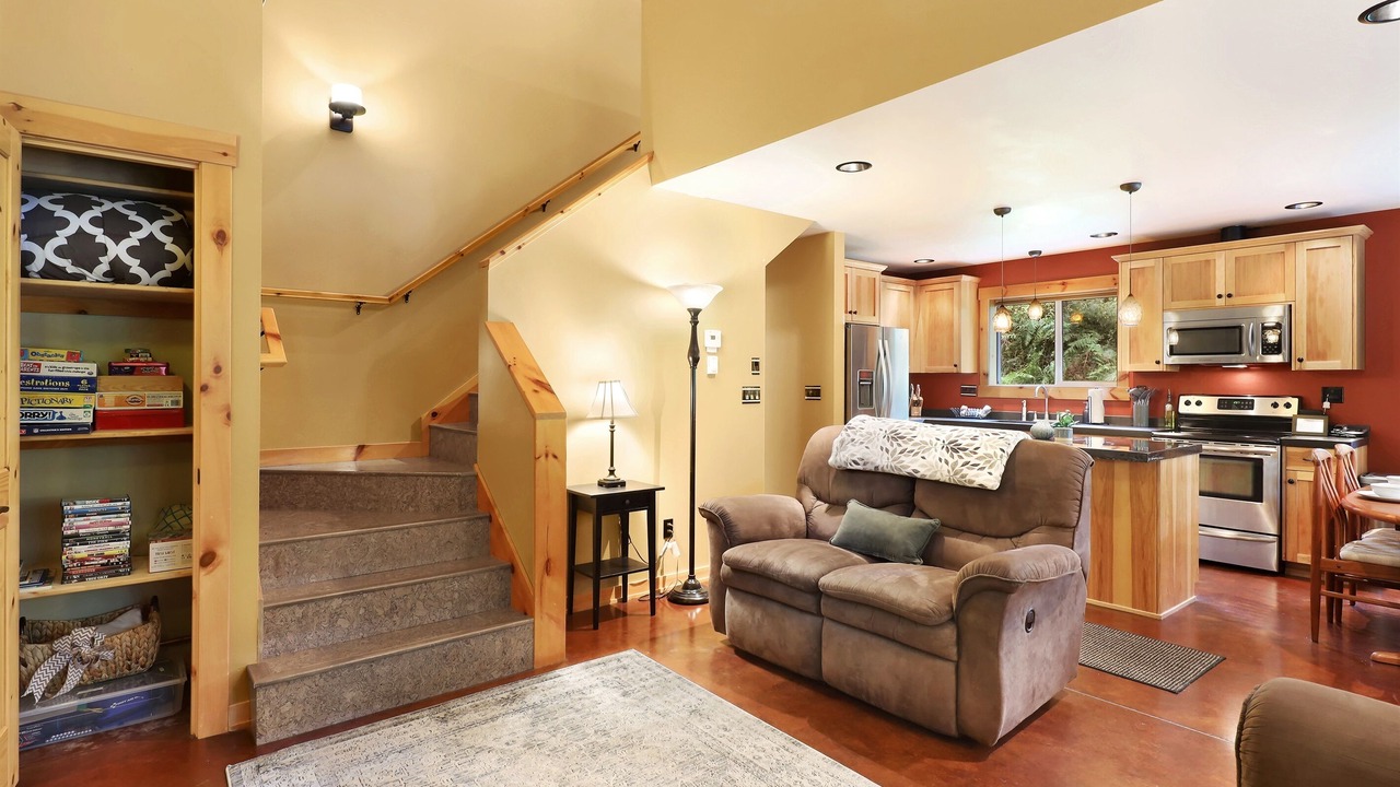 Photo of Bedroom in Glacier