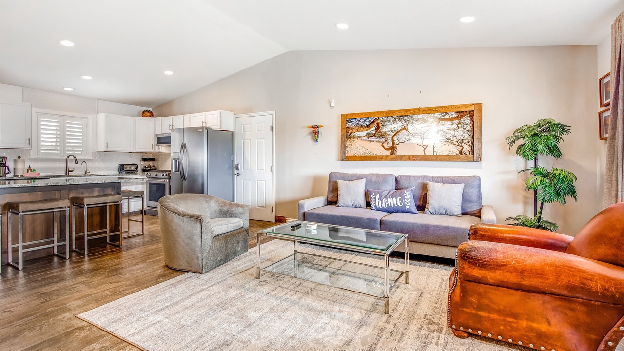 Photo of Livingroom in North Snyderville Basin