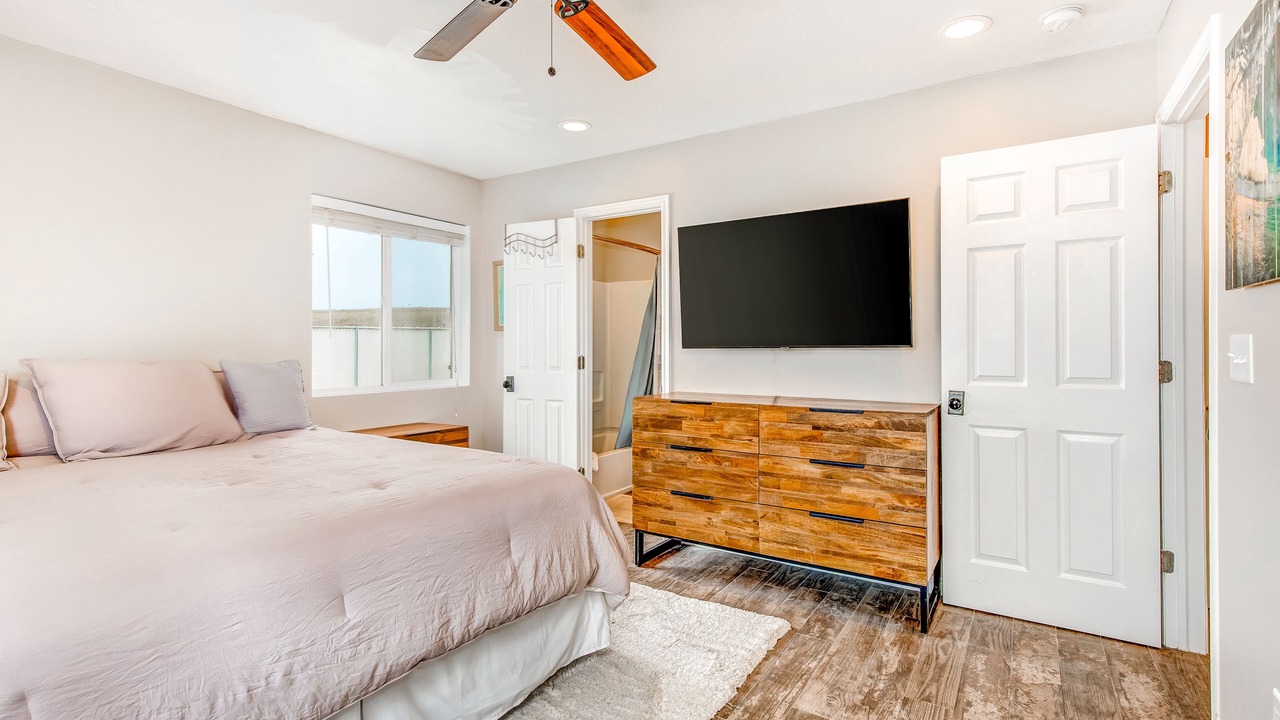 Photo of Bedroom in North Snyderville Basin