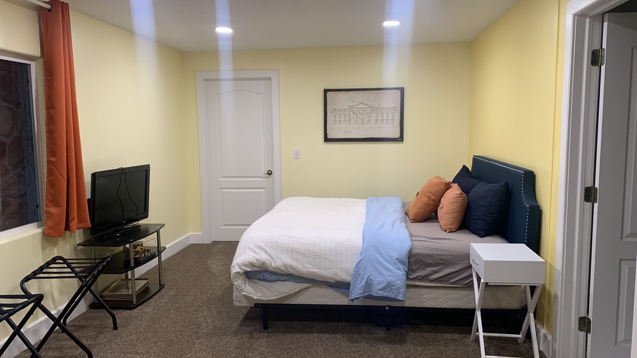 Photo of Bedroom in Draper