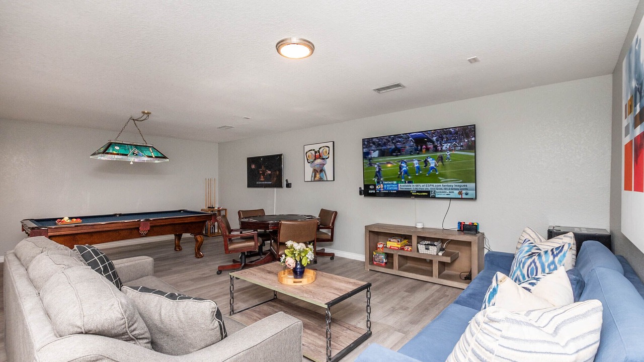 Photo of Bedroom in East Grove