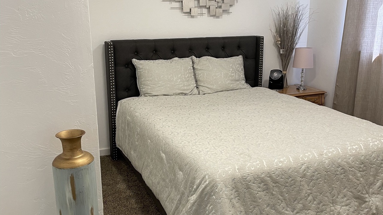 Photo of Bedroom in Hatch