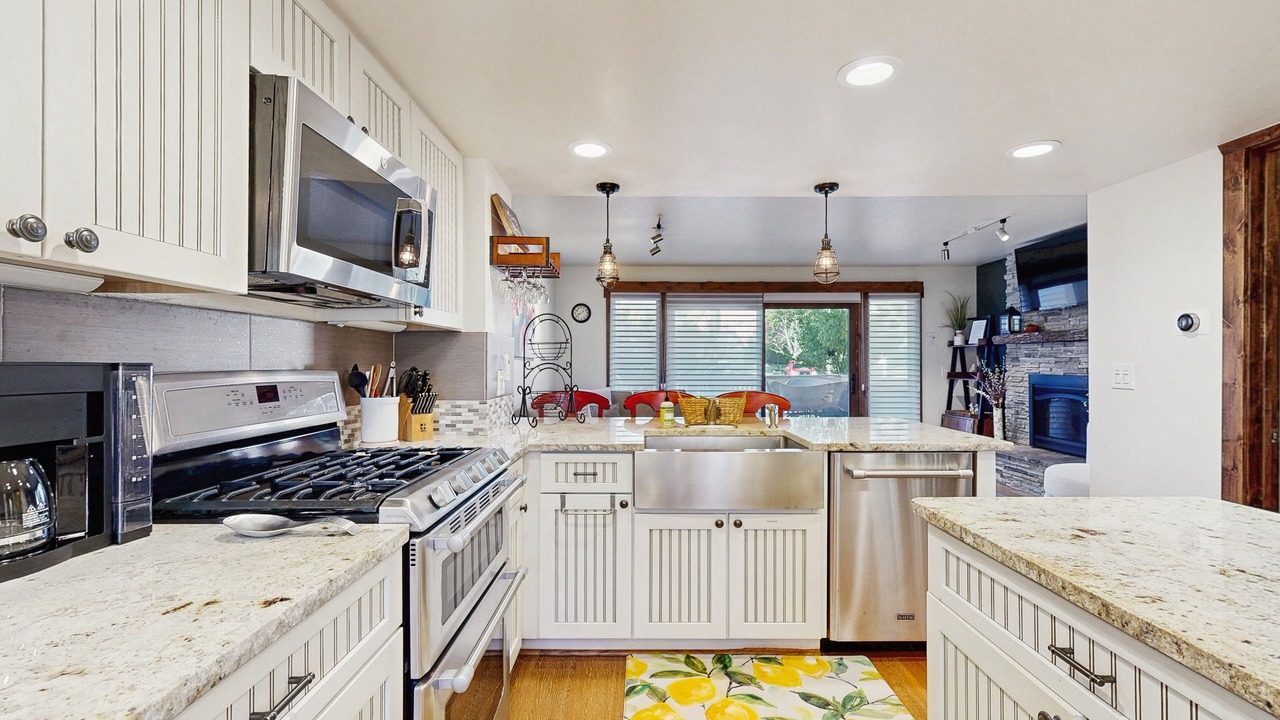 Photo of Kitchen in Park Meadows