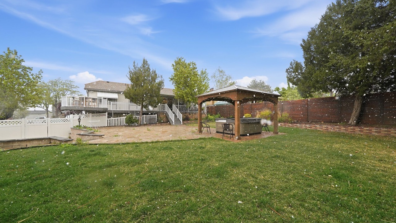 Photo of Outdoor in Sandy