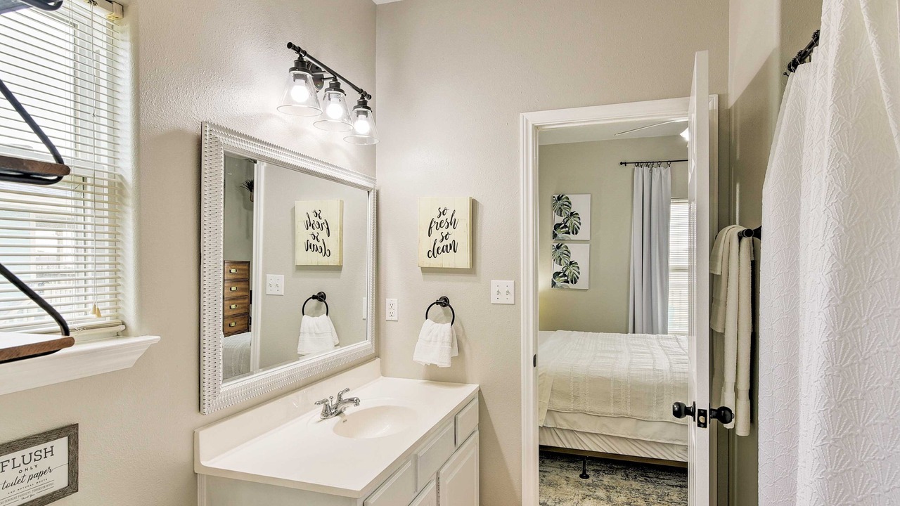 Photo of Bathroom in Terramar Beach