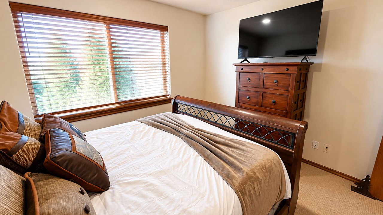 Photo of Bedroom in Bear Hollow Village