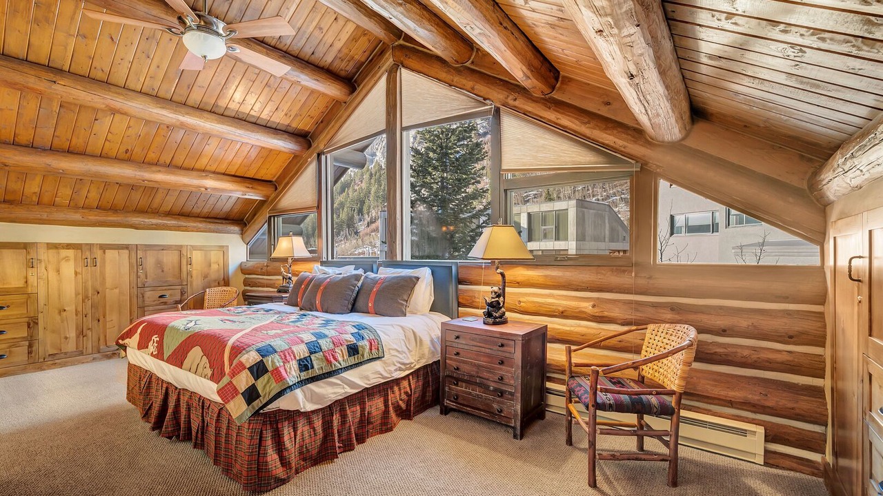 Photo of Bedroom in Salt Lake Mountain Resorts