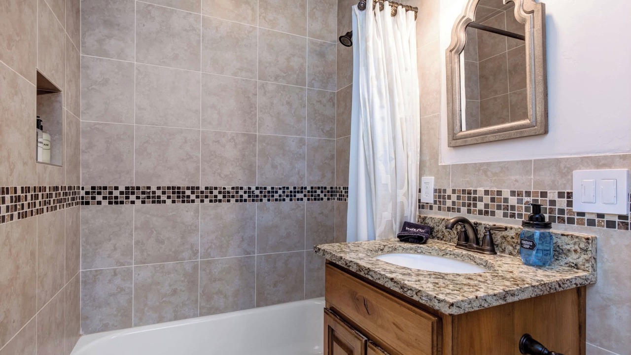 Photo of Bathroom in North Park City