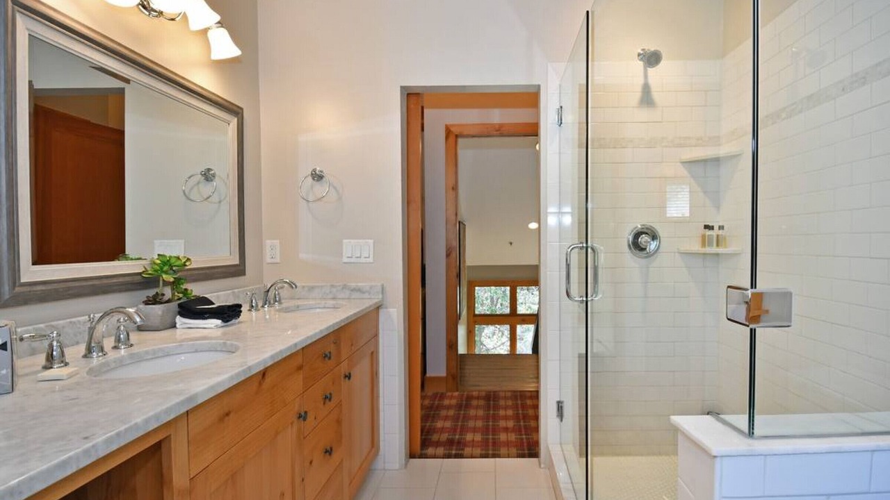 Photo of Bedroom in Deer Valley