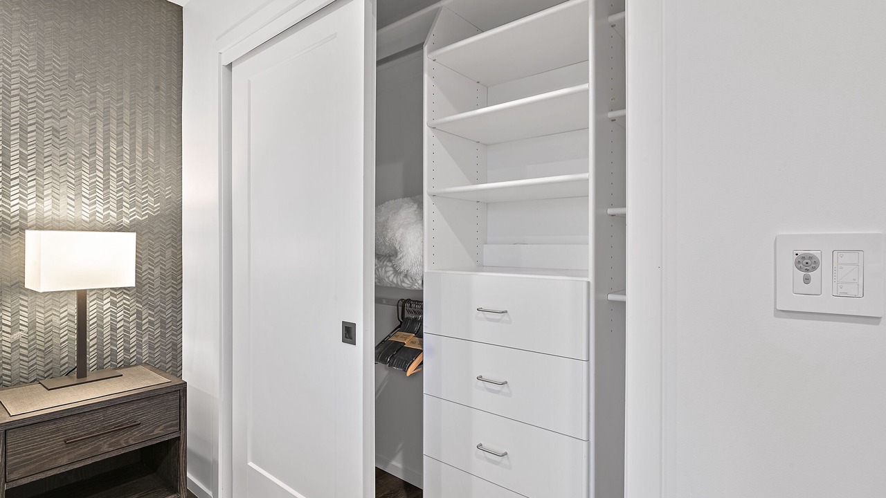 Photo of Bedroom in Greater Avenues
