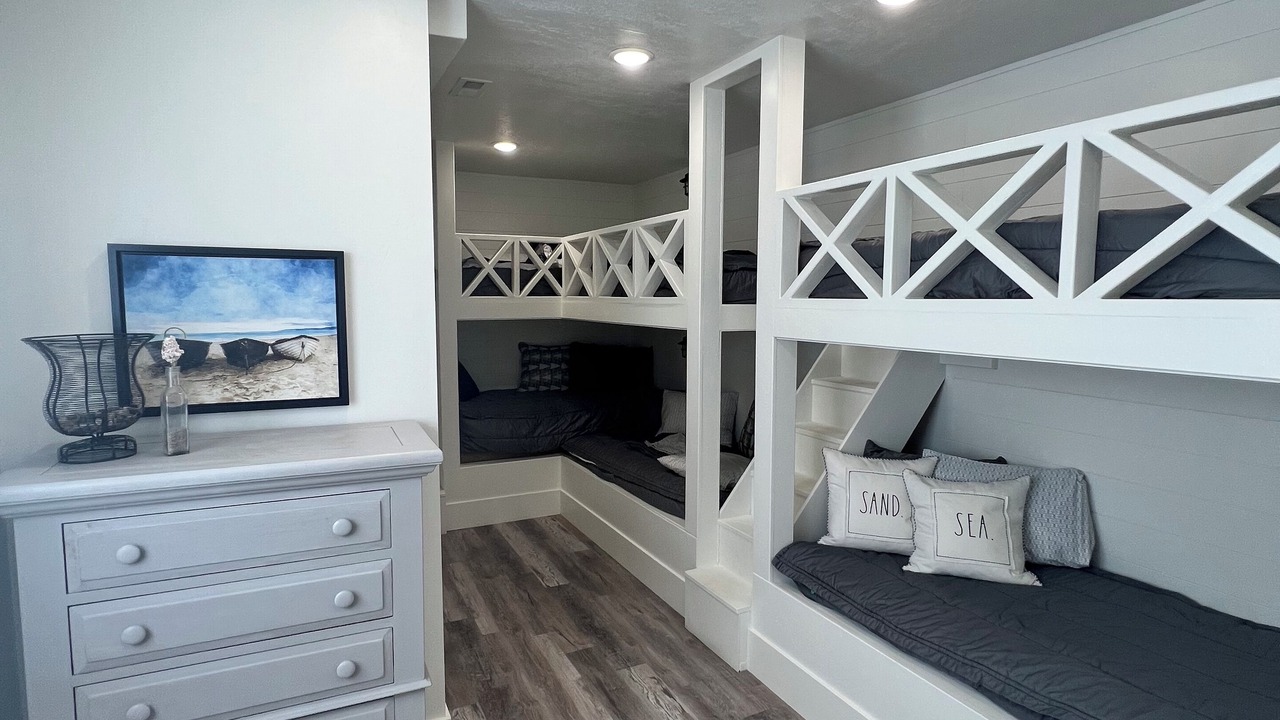 Photo of Bedroom in Saratoga Springs