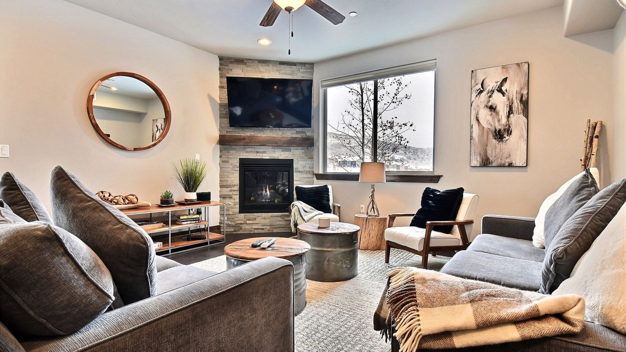 Photo of Livingroom in Snowbird