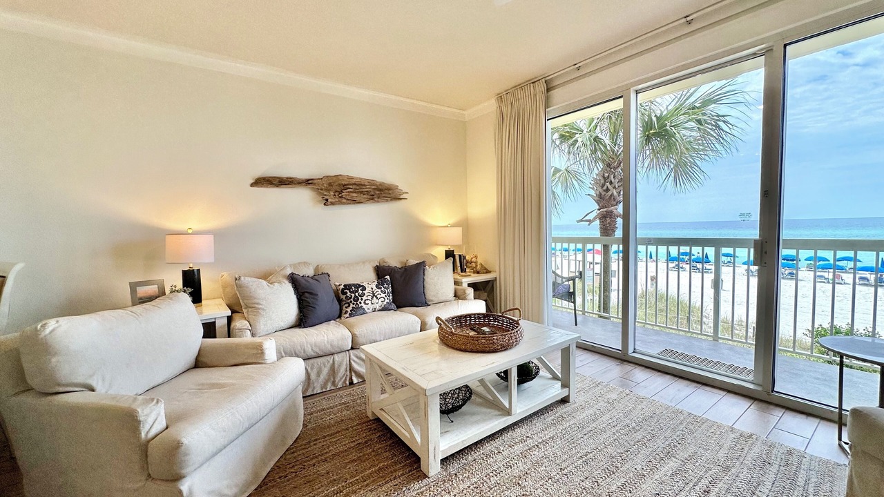 Photo of Livingroom in West Panama City Beach