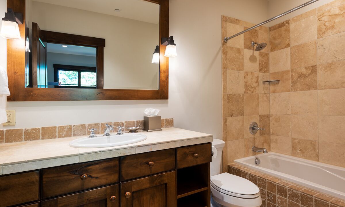 Photo of Bathroom in North Park City