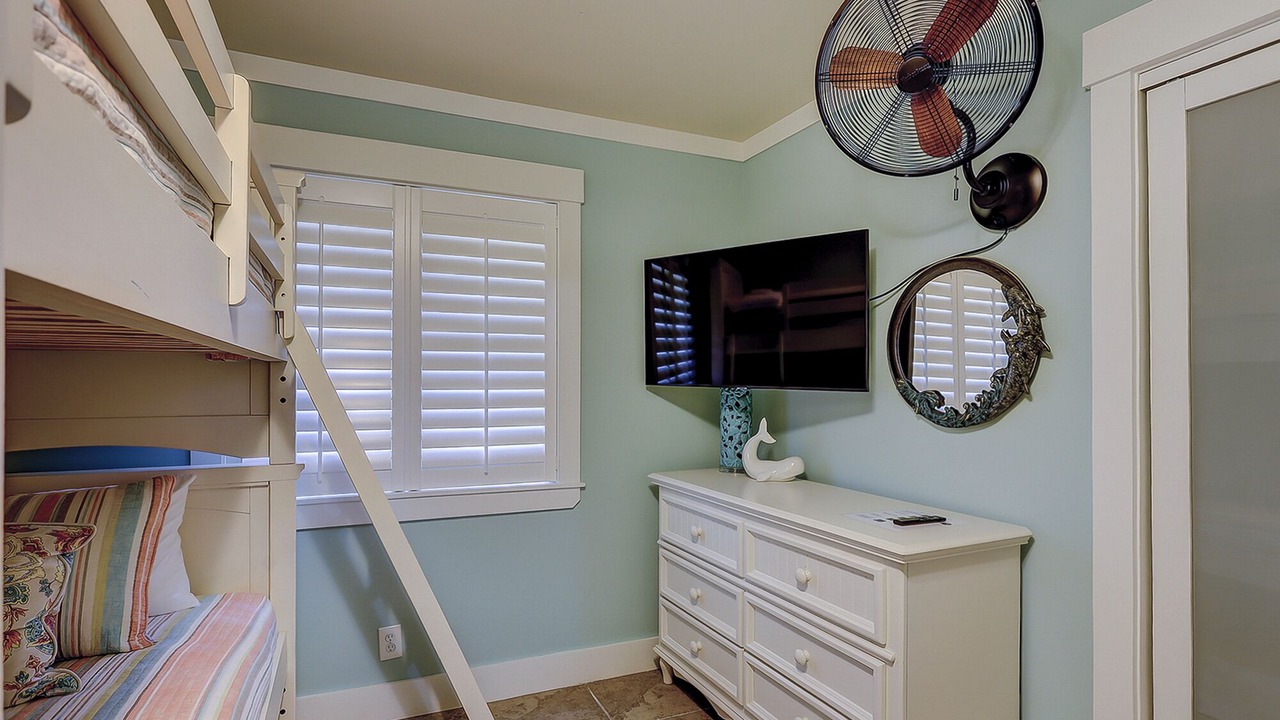 Photo of Bedroom in Sea Pines