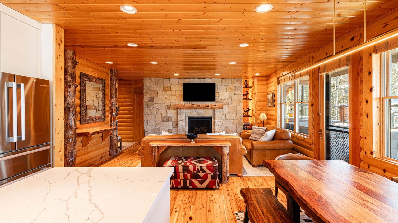 Photo of Livingroom in Deer Valley