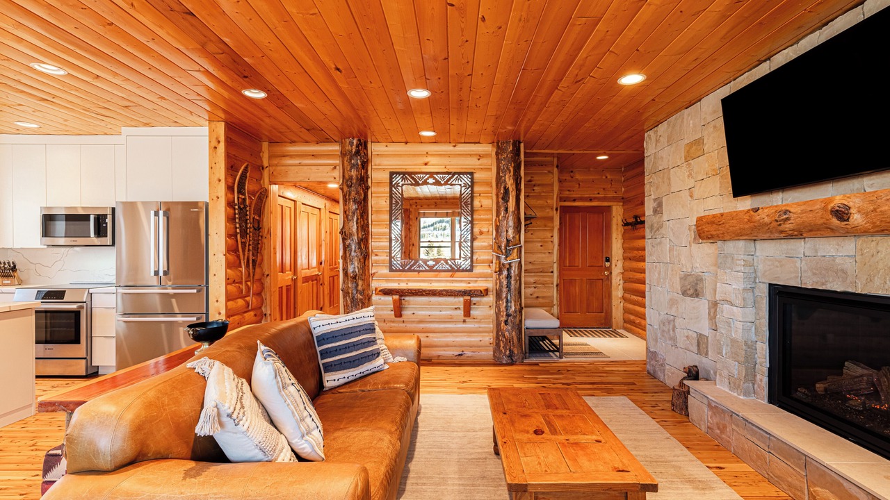Photo of Livingroom in Deer Valley