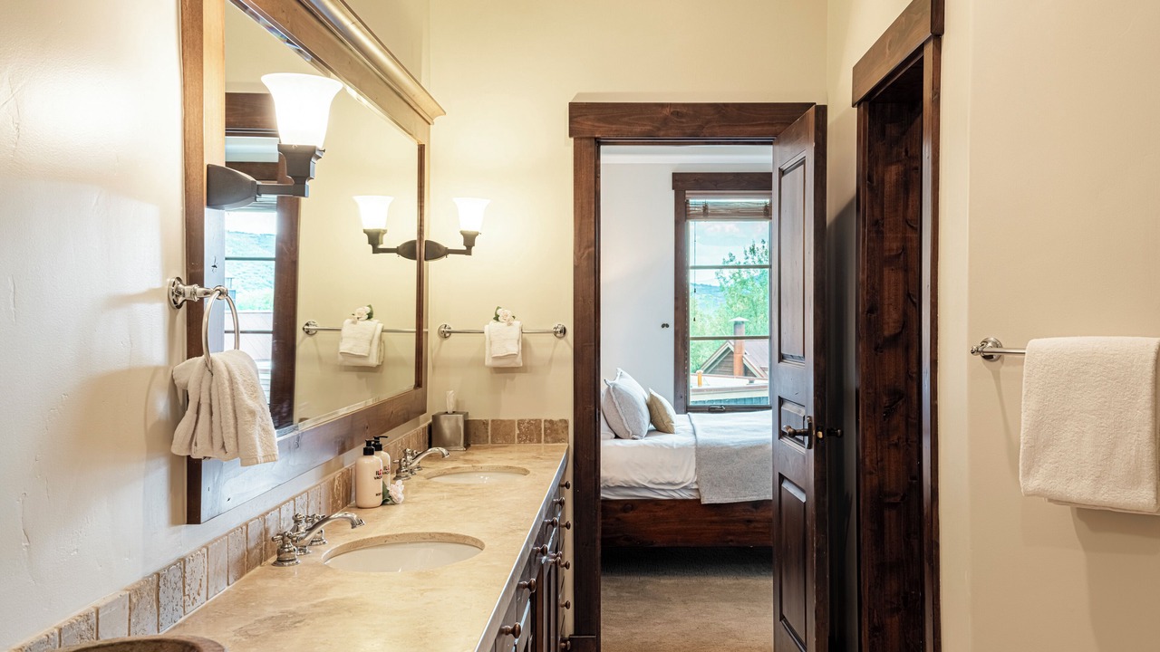 Photo of Bathroom in North Park City