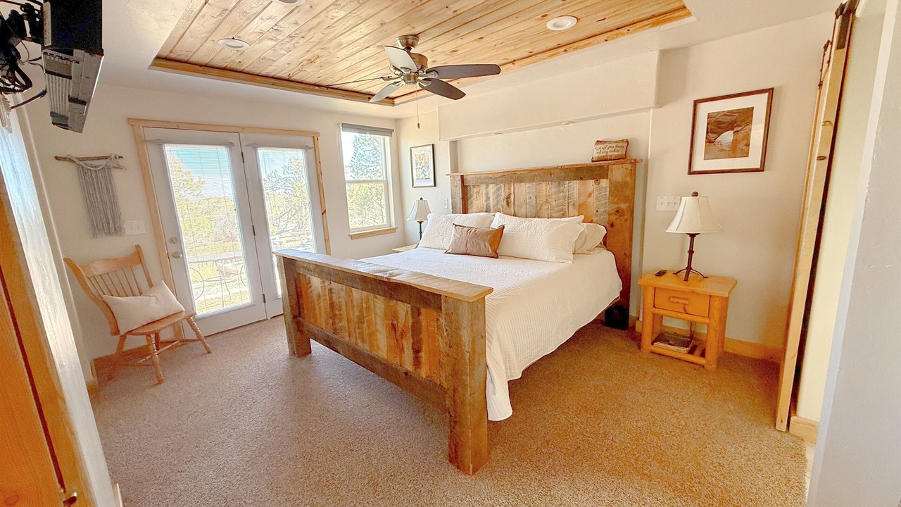Photo of Bedroom in Blanding