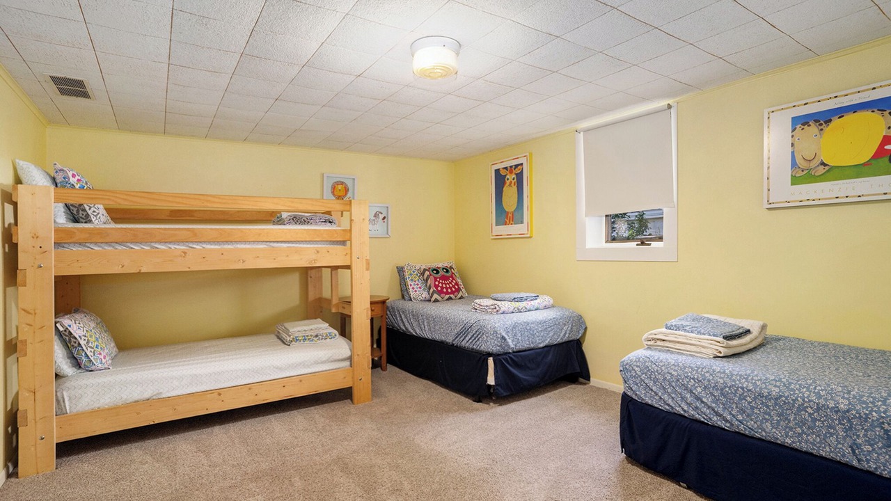 Photo of Bedroom in South Haven