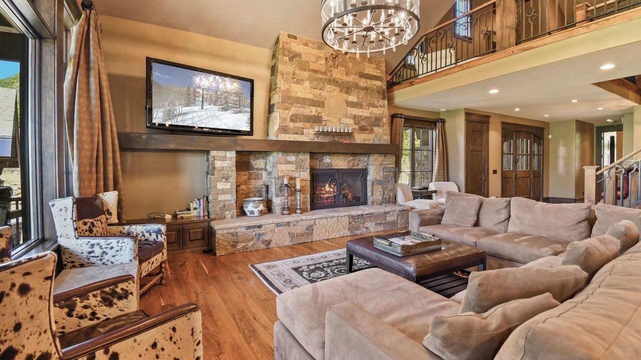 Photo of Livingroom in Deer Valley
