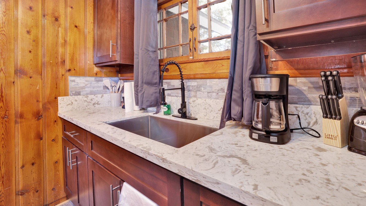 Photo of Kitchen in Big Bear Lake
