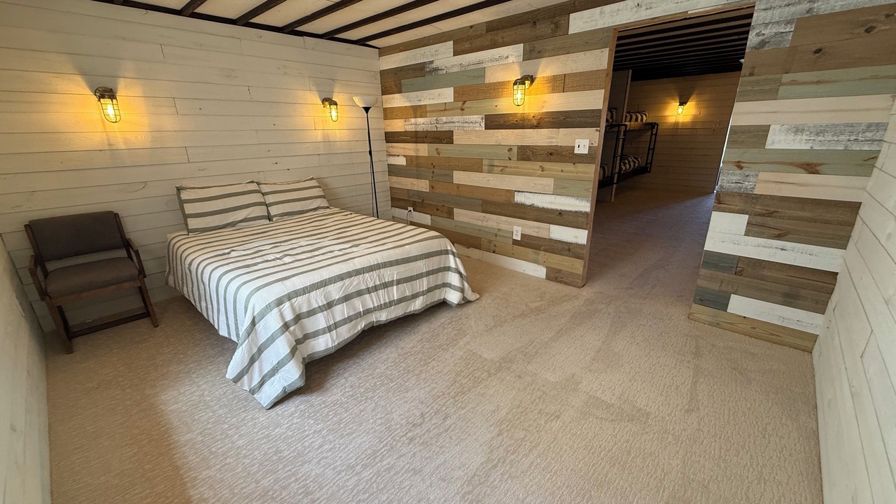 Photo of Bedroom in Garden City