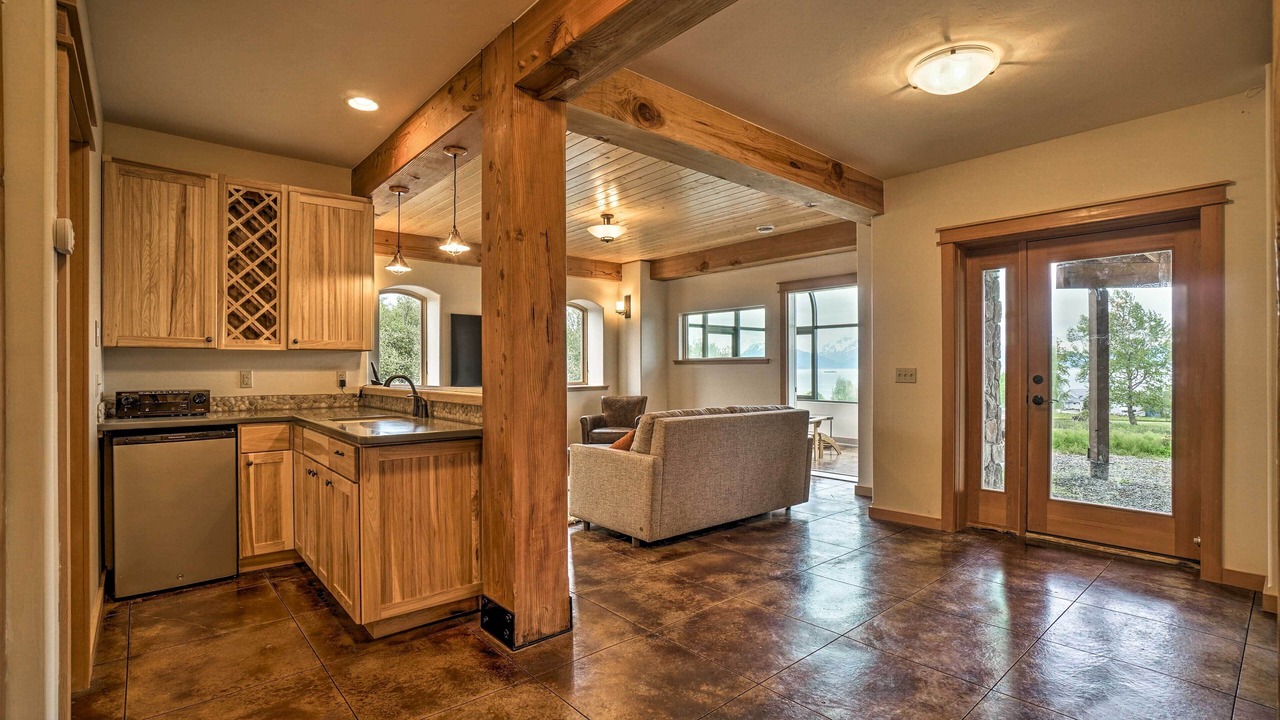 Photo of Bedroom in Kachemak