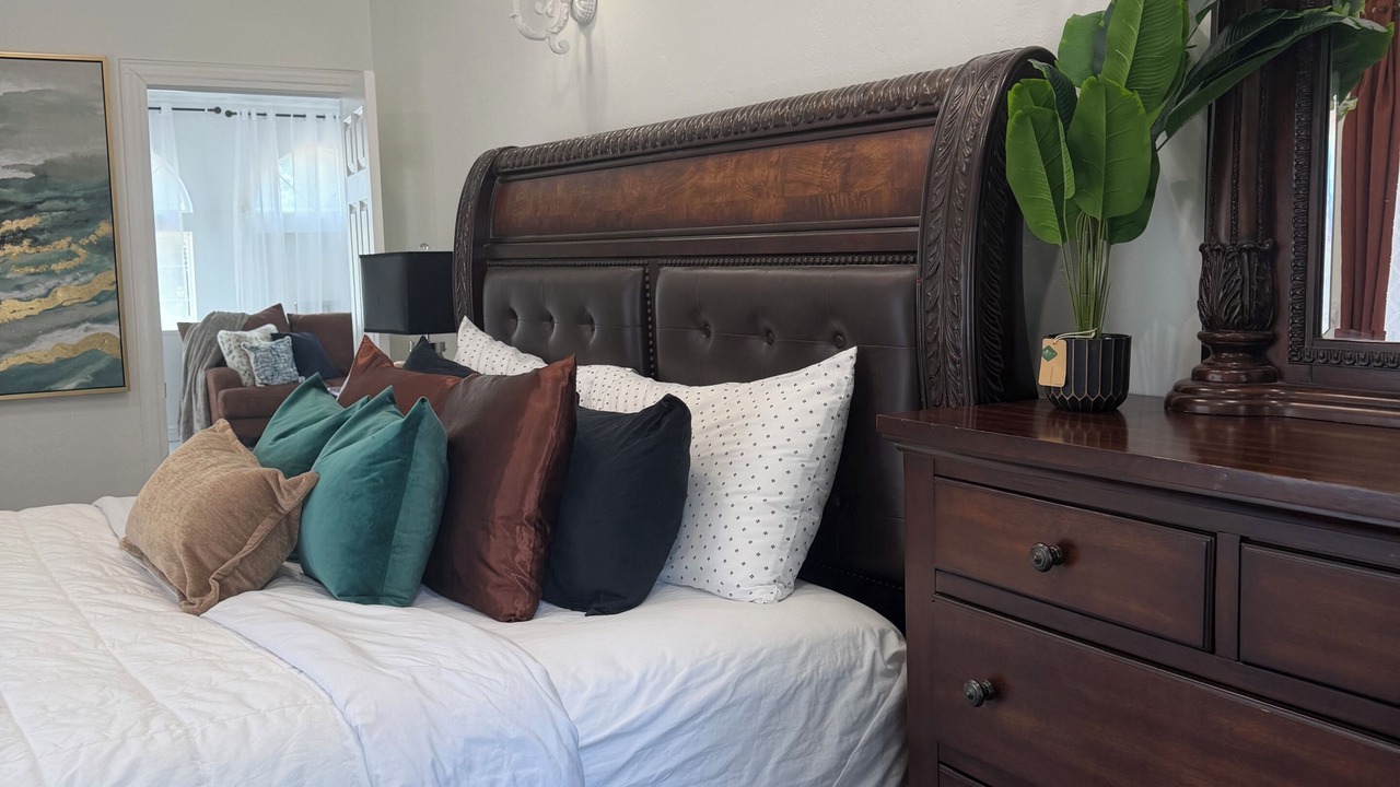 Photo of Bedroom in Holladay