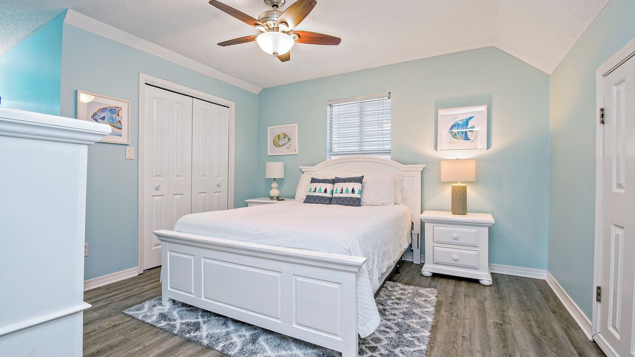 Photo of Bedroom in Gulf Shores