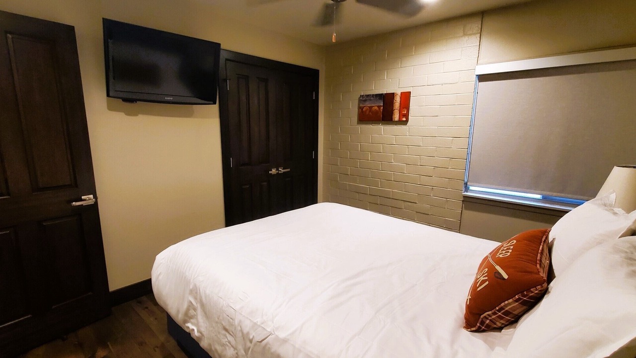 Photo of Bedroom in North Park City