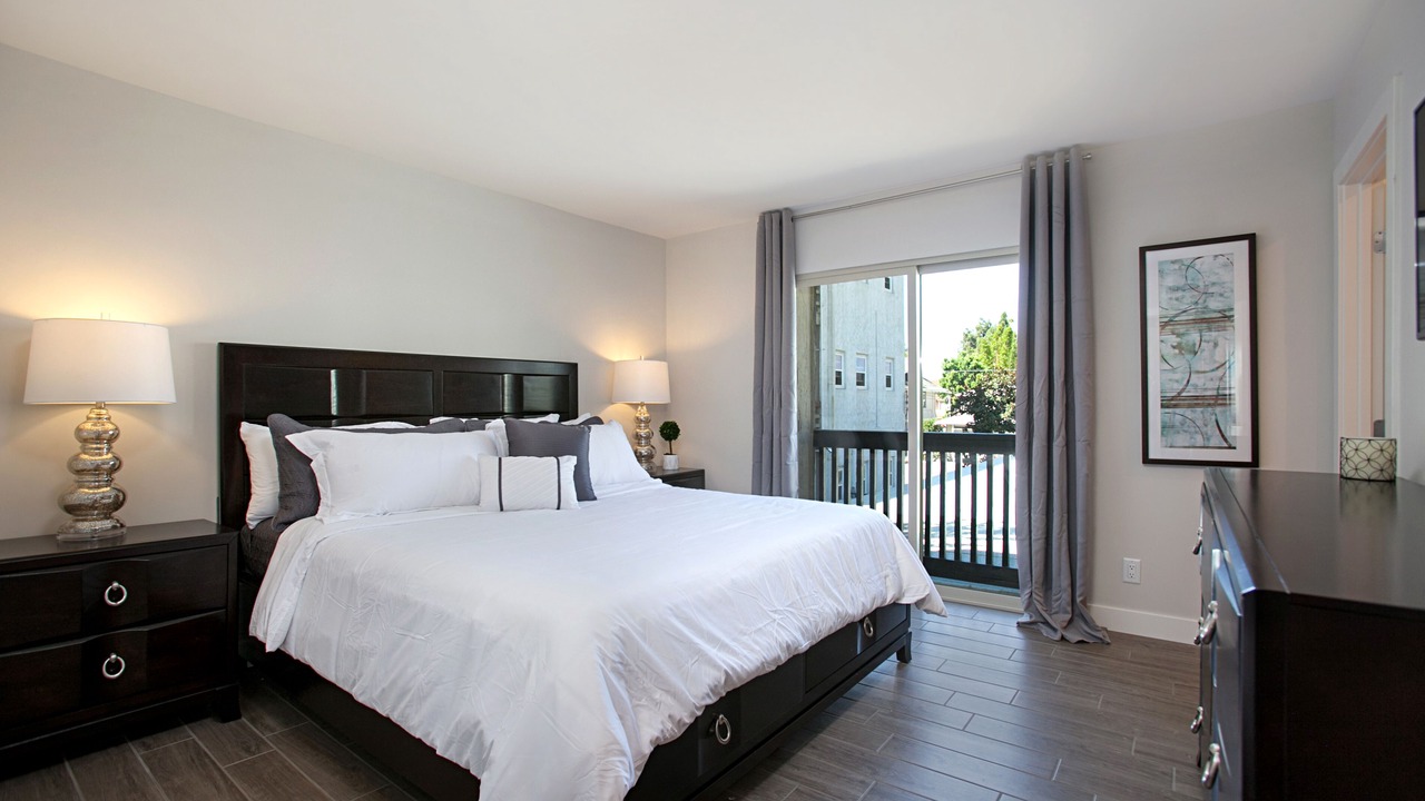 Photo of Bedroom in Park West