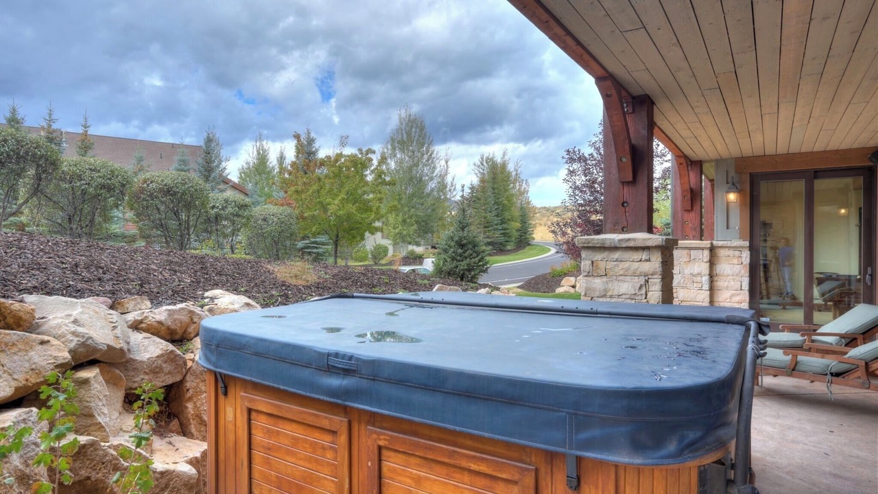 Photo of Outdoor in Park Meadows