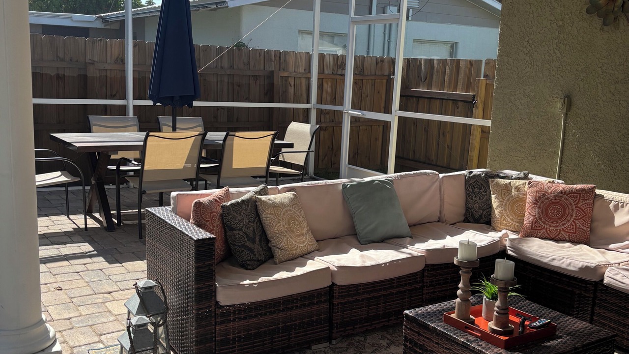 Photo of Patio Balcony in Apollo Beach