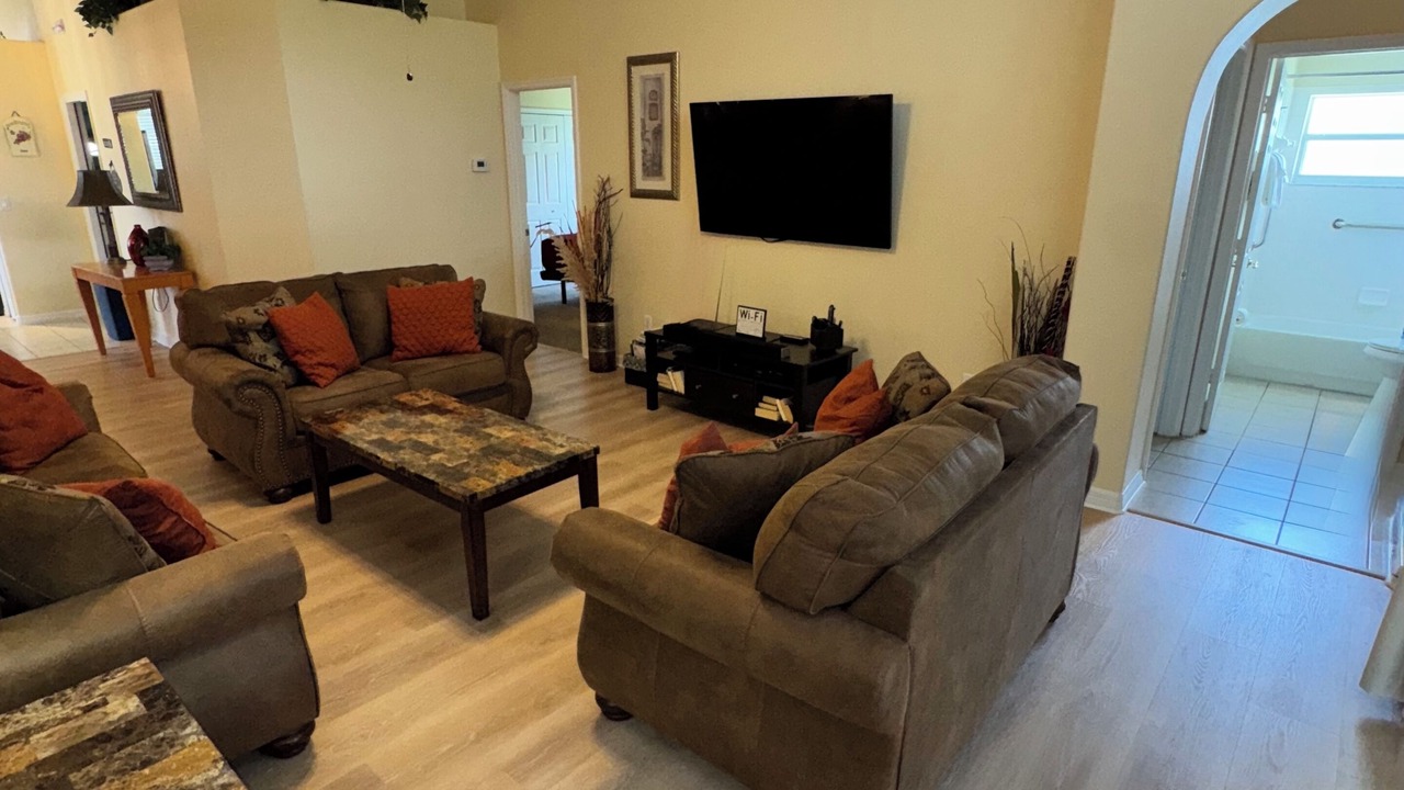 Photo of Bedroom in Windsor Palms