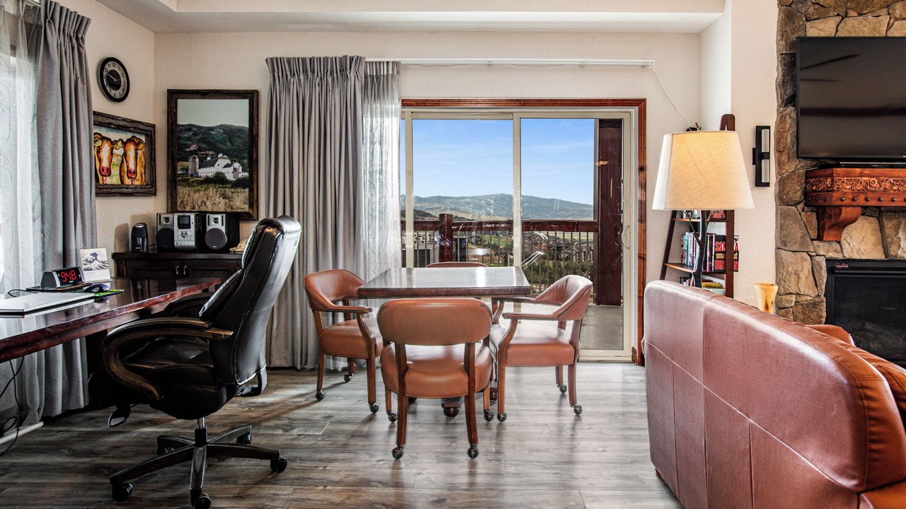 Photo of Livingroom in Park City