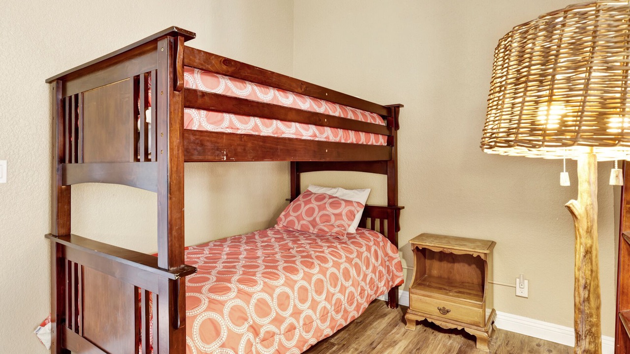 Photo of Bedroom in Fawnskin