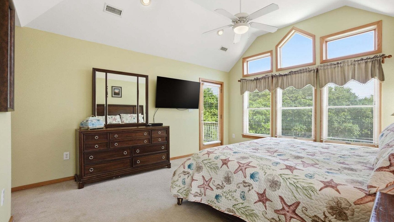Photo of Bedroom in Duck