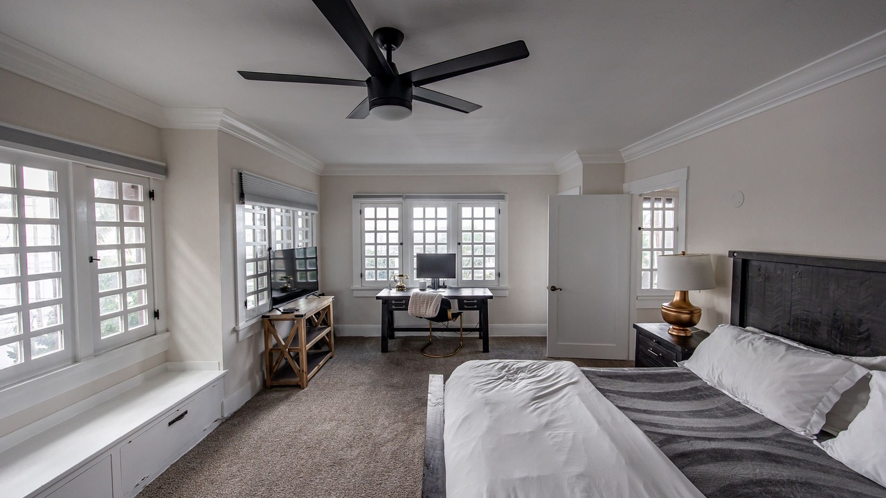 Photo of Bedroom in Bankers Hill